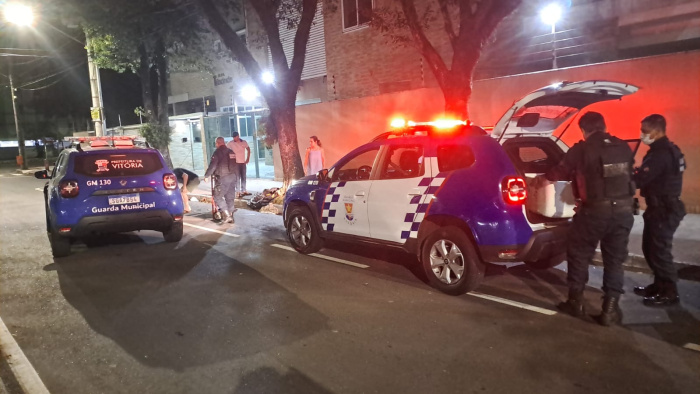 Guarda de Vitória detém homem após  invadir lavanderia em Jardim da Penha