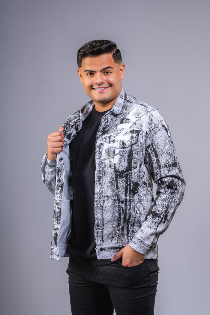 Heitor Costa é hoje um dos nomes mais fortes da nova geração da música brasileira.