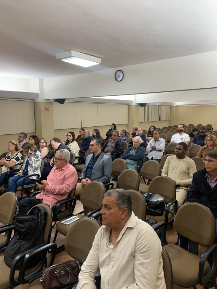 Palestra alerta e conscientiza síndicos sobre violência doméstica