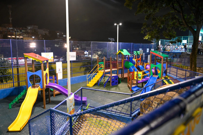 Entrega da reforma da Praça do Querosene em São Pedro