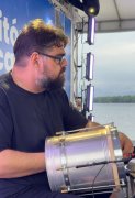 A Ilha das Caieiras também teve festa desde manhã para celebrar os 474 anos de Vitória.