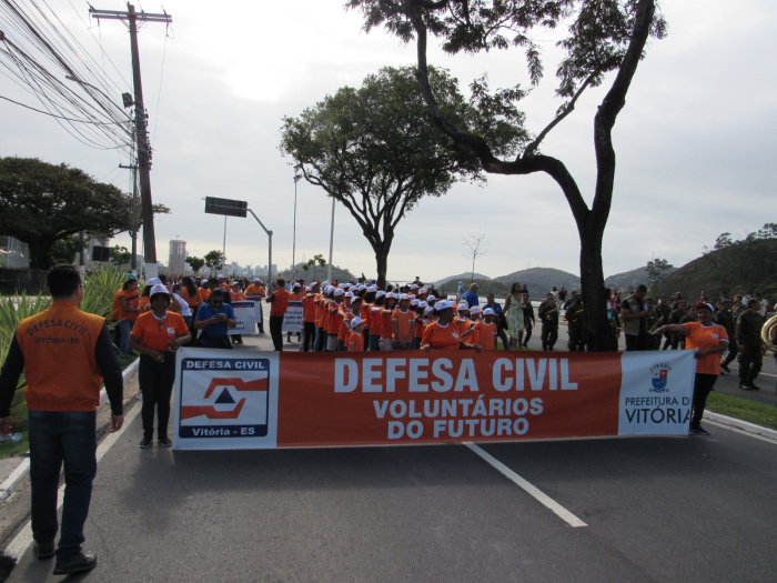 Voluntários do futuro - Defesa civil
