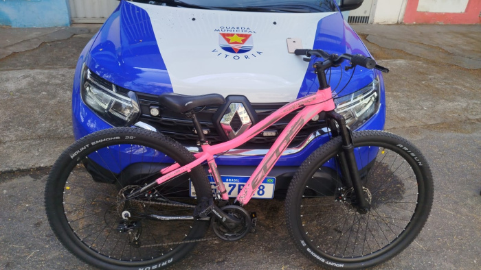 Em 15 minutos, Guarda de Vitória detém suspeito e recupera bicicleta e telefone de estudante