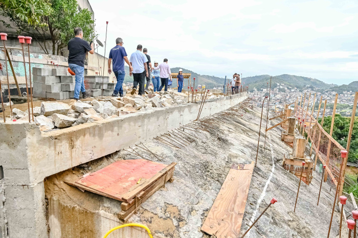 Visita Obras do Mirante no Morro Bonfim