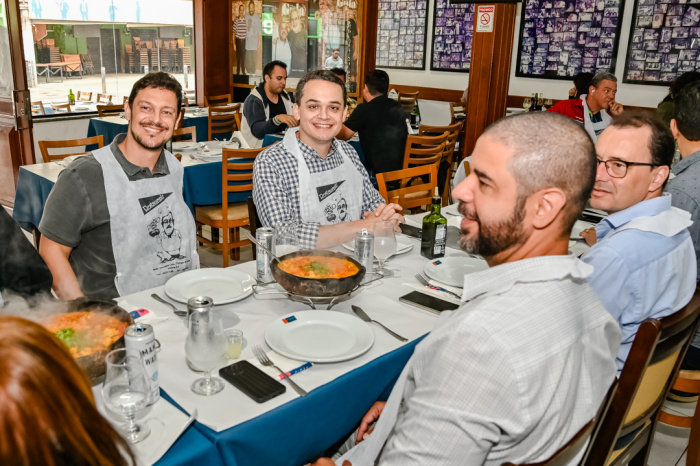 Assinatura do decreto que denomina o "Polo Gastronômico Hercílio Alves da Silva Filho - Pirão