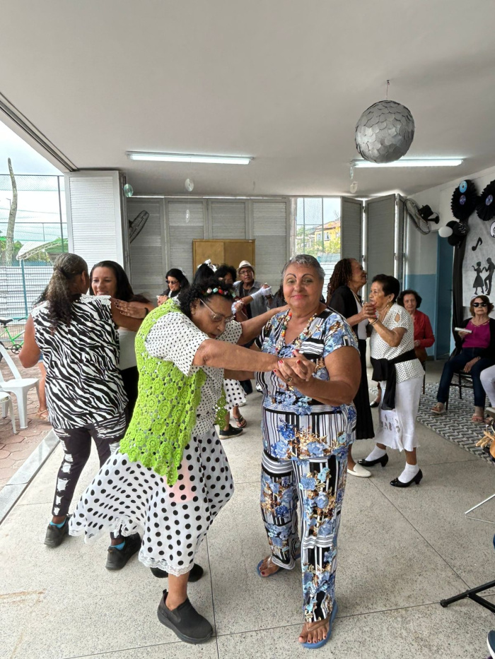 Baile dos Anos 60 no Centro de Convivência de Santo Antônio