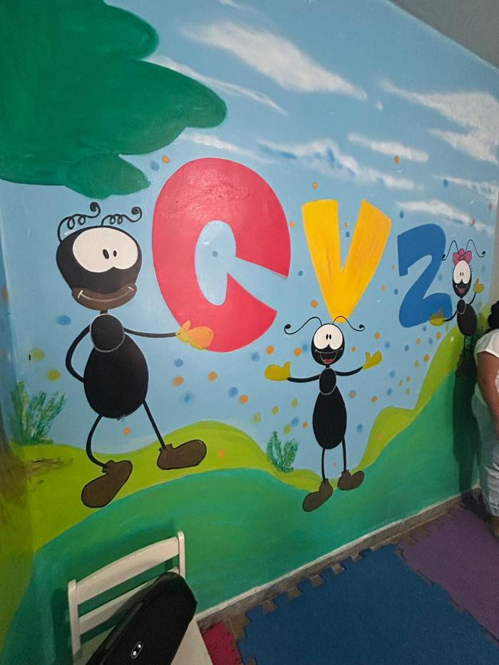 Centro de Vivência para crianças inaugura biblioteca com mais de 300 livros