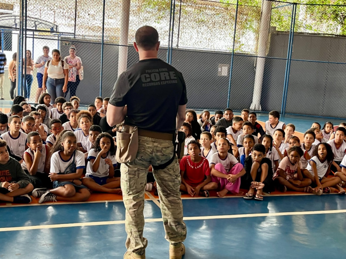 Agente Canino nas Escolas” fortalece diálogo entre segurança pública e educação em Vitória