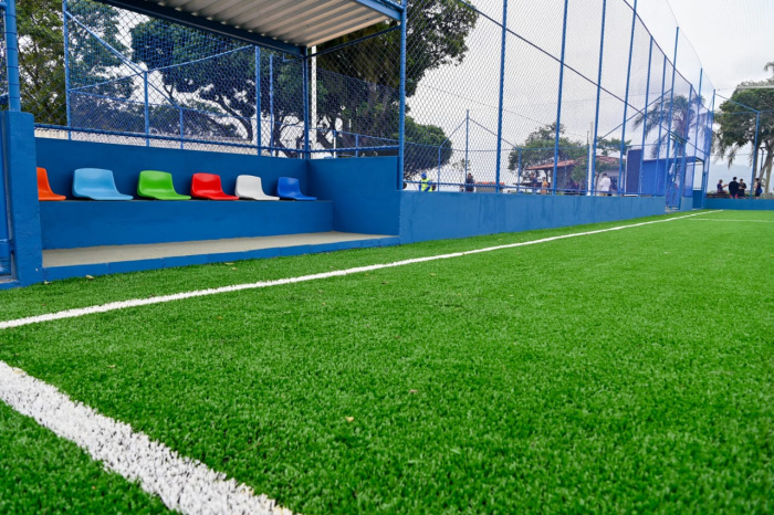 Campo de grama sintética em Santa Martha