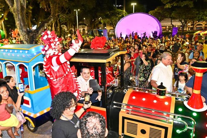 Natal de Encantos: começa temporada de magia e alegria no Parque Moscoso