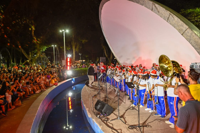 Natal de Encantos: começa temporada de magia e alegria no Parque Moscoso