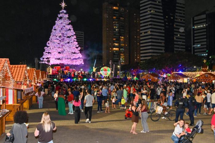 Vila de Natal na Praça do Papa