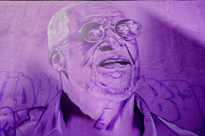 Sambista Edson “Papo Furado”, um dos fundadores da Escola de Samba Unidos da Piedade é homenageado.