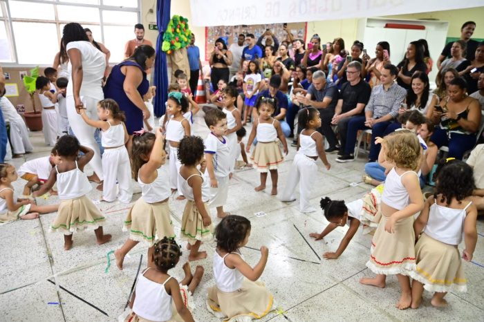 Ordem de Serviço para reforma e climatização do Cmei TI Maria Goretti Coutinho Cosme