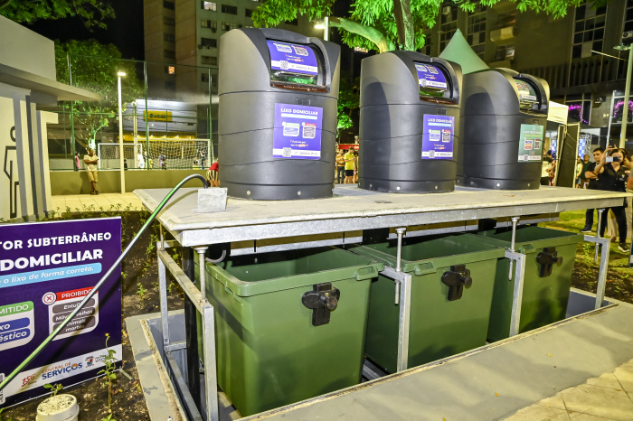 Contentores subterrâneos praça Getúlio Vargas