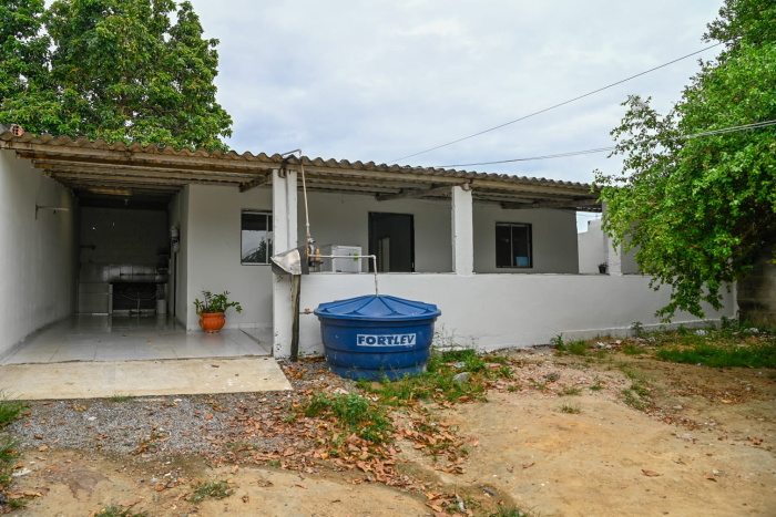 Entrega do Bônus Moradia - Família Ribeiro recebe a chave da nova casa