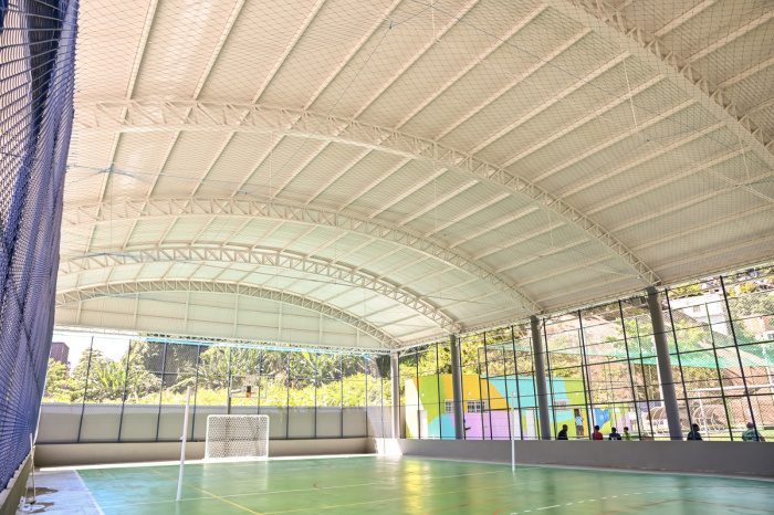 Cobertura da quadra de Gurigica