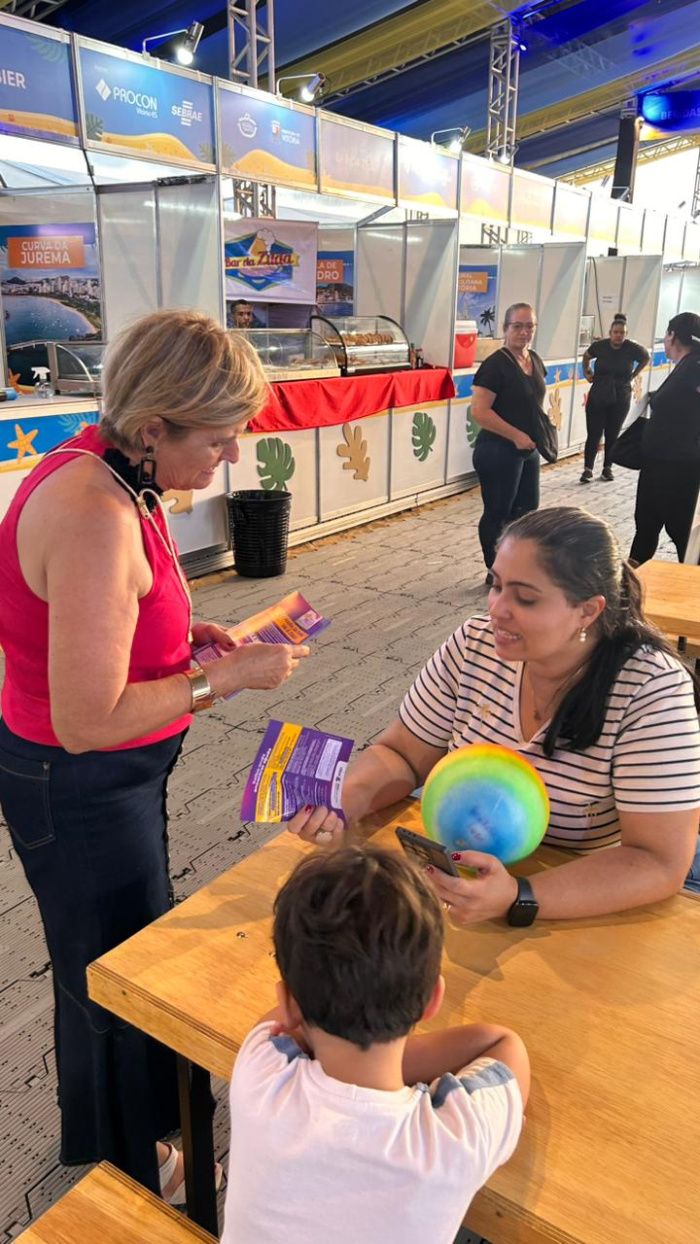 conscientização e orientação para mulheres sobre violência doméstica na arena verão