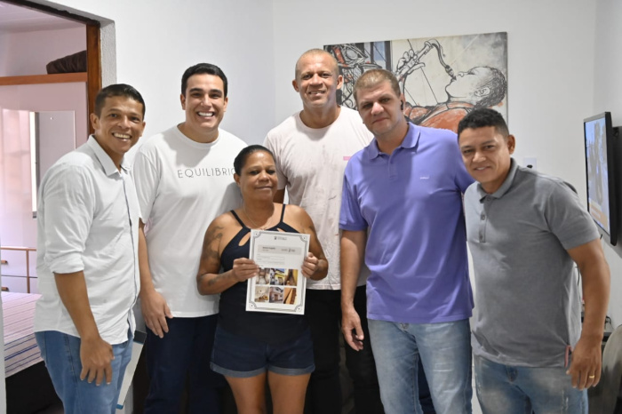 Luzia da Conceição Nunes recebe obra de melhorias em sua residência