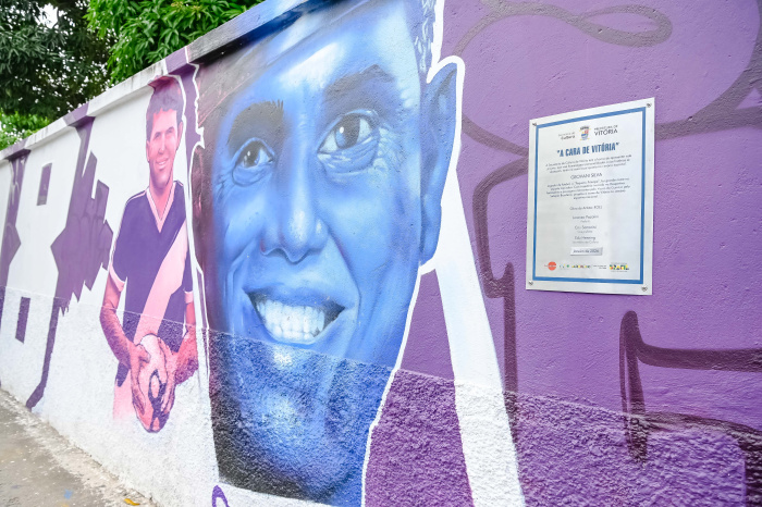 Homenagem aos Jogadores Marinho e Geonave Silva no muro do Clube Caxias