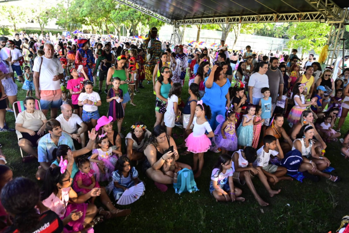 Carnavalzinho de Vitória leva alegria e diversão para famílias no Parque Pedra da Cebola