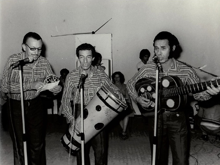 O Trio Caiçara (Erasto Lucas, Jocarly Vasco e Valmir Ramos) e a canção Torta Capixaba na concha