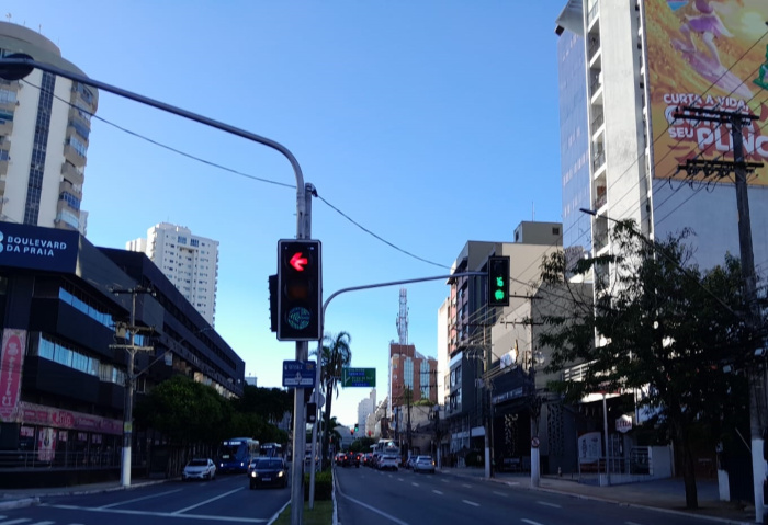 Vitória inicia substituição de cabos de cobre por modelo bimetálico para reduzir furtos em semáforos