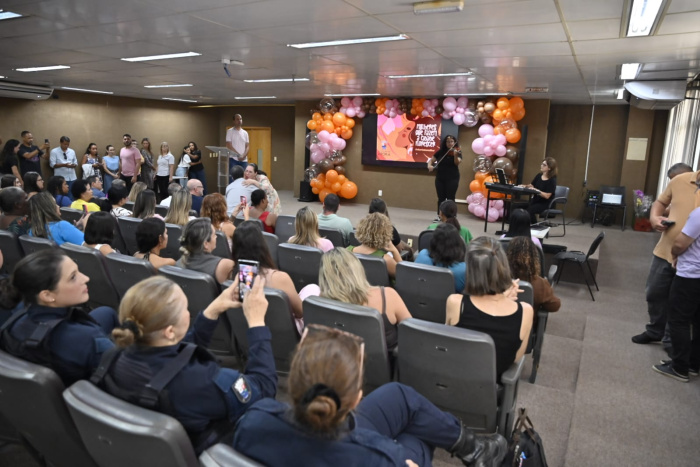 Homenagem às servidoras da PMV pelo Dia da Mulher na Casa do Cidadão