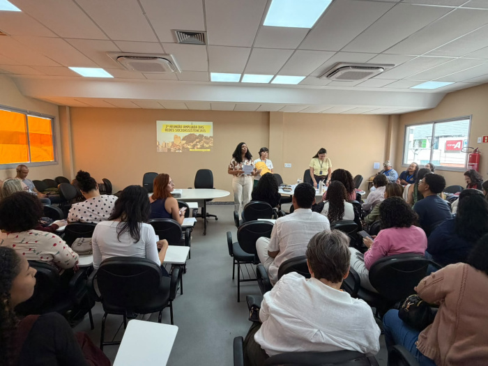 Reunião Ampliada da Rede intersetorial de Assistência Social de Vitória no Cemase