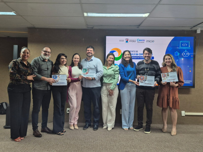 Vitória lança Currículo da Computação na rede municipal de ensino