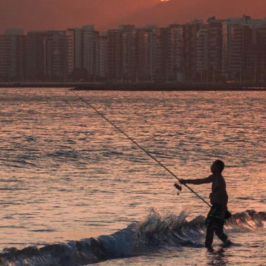 Praia de Camburi (Use a #eusouvitoria e sua foto pode aparecer aqui)